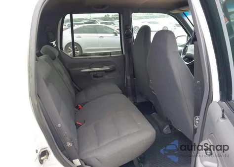 2001 Ford Explorer Sport Trac из США, поврежденный, VIN 1FMZU67E11UC08670